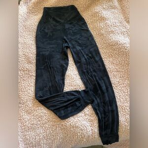 Camo lululemon joggers.